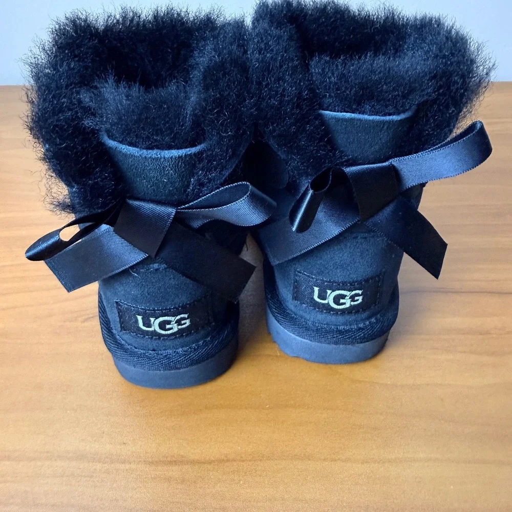 UGG T Mini Bailey Bow II Black Suede Toddler Boots‎ 1017397T Size 7 NEW